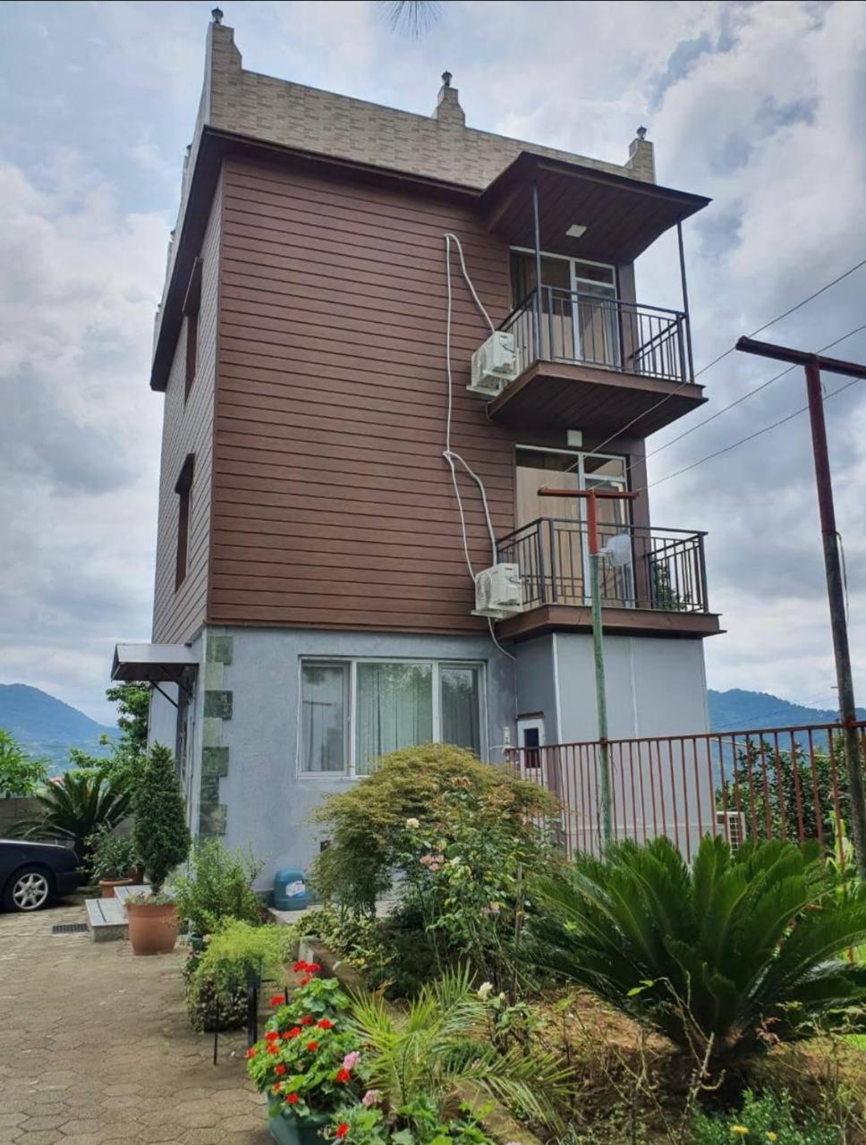 Hotel Gt House Batumi Exterior foto